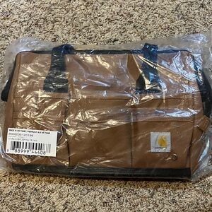 Carhartt 14 inch 25 pocket tool bag